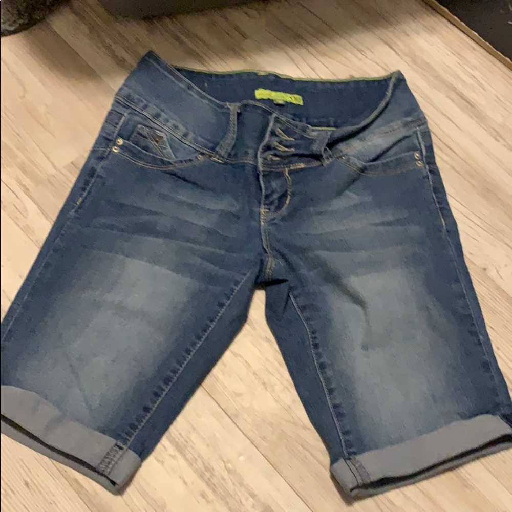 🍑 WANT A BETTER BUTT? Bermuda shorts